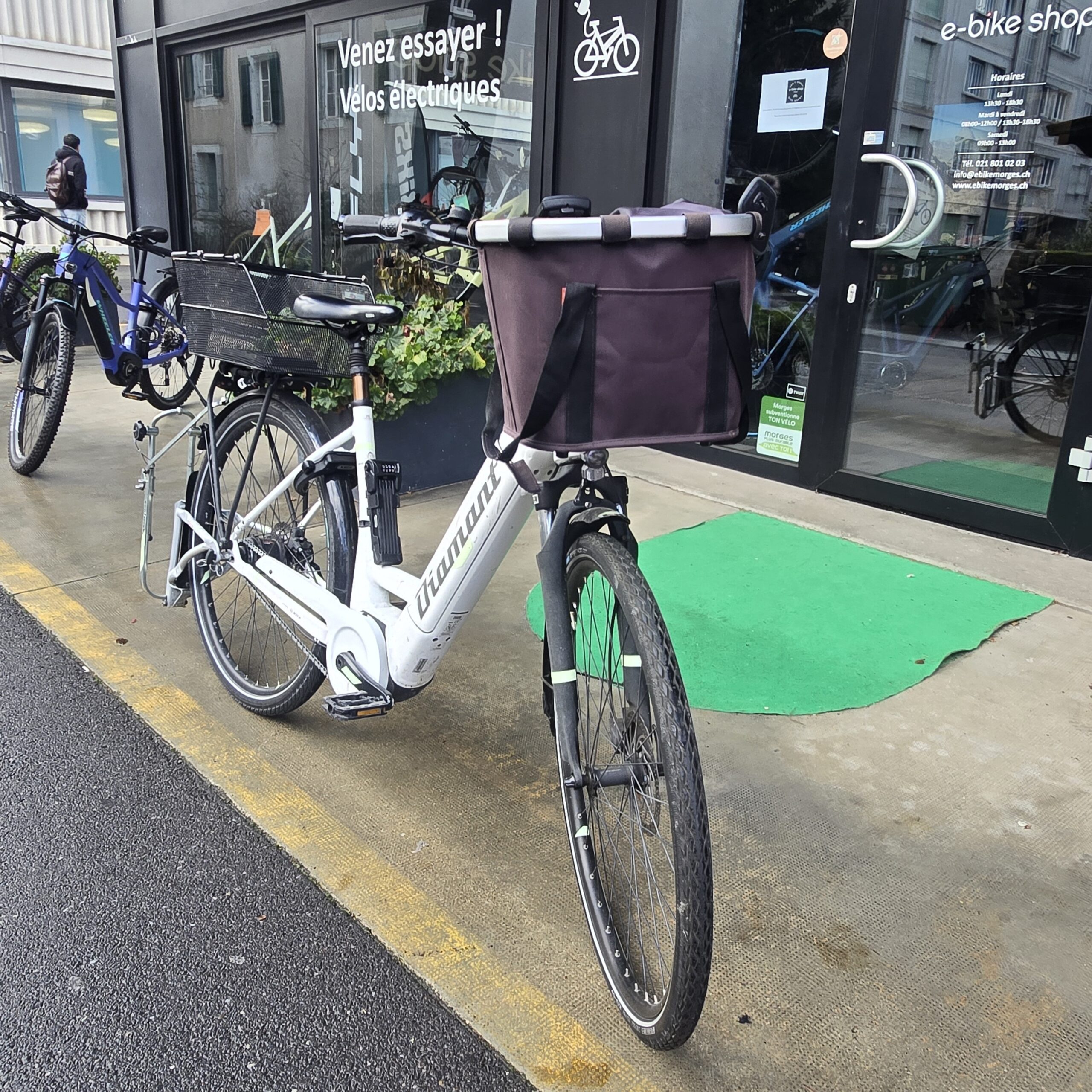 Trek Domane+ AL5 – Image 2